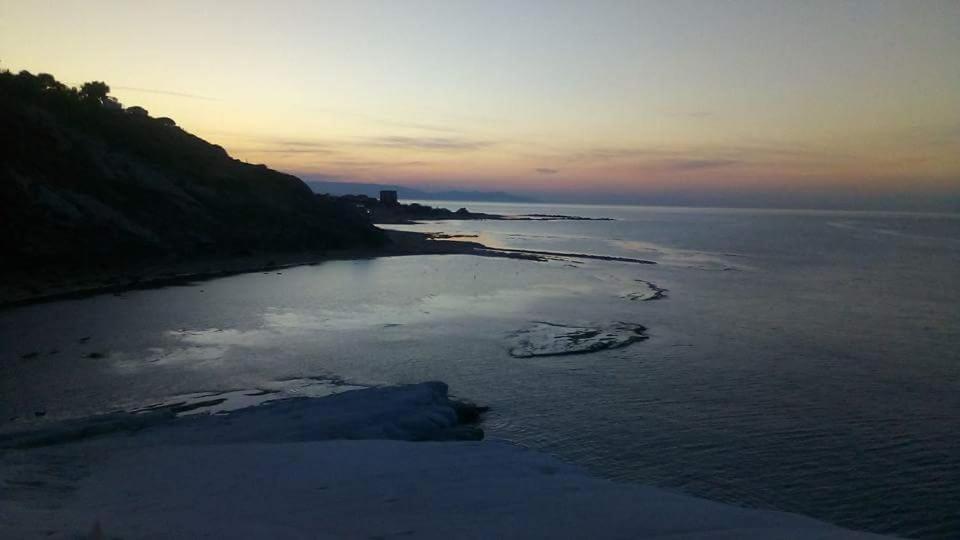 Apartamento Anemone Della Scala Dei Turchi Realmonte Exterior foto